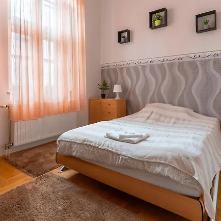 Homestay Tomka